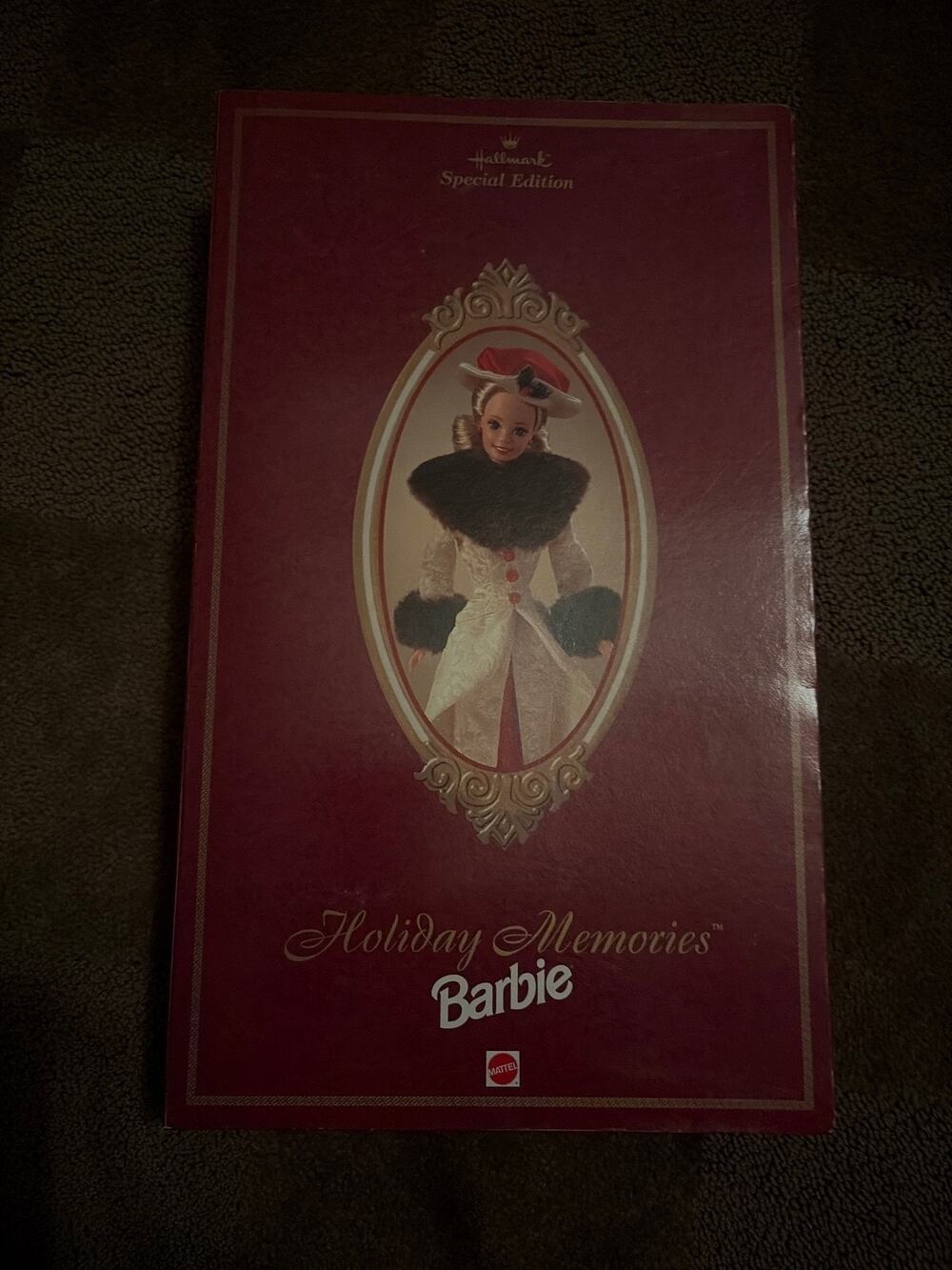Hallmark Special Edition Holiday Memories Barbie Doll